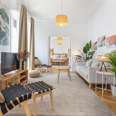 Apartamento Santa Ana Place En مدريد المظهر الخارجي الصورة