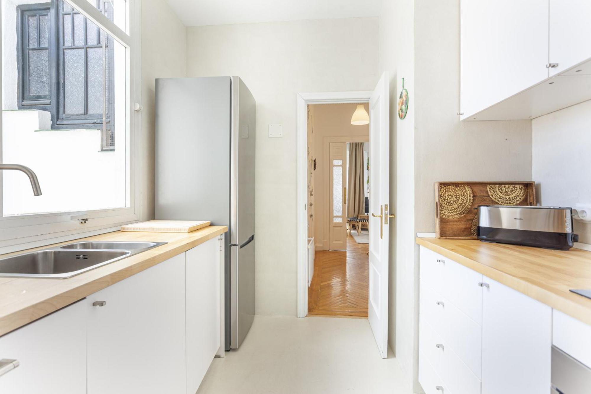 Apartamento Santa Ana Place En مدريد المظهر الخارجي الصورة