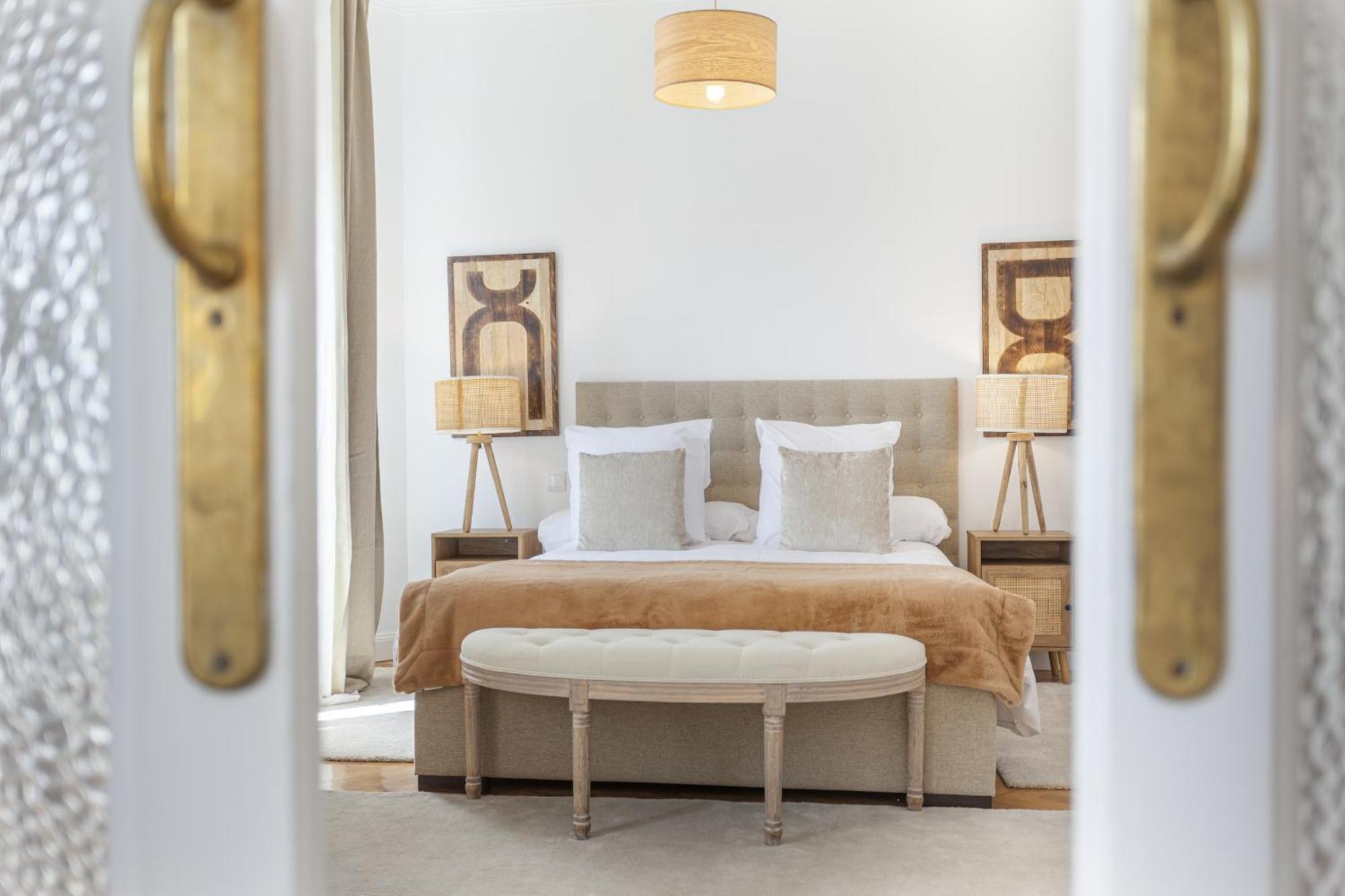 Apartamento Santa Ana Place En مدريد المظهر الخارجي الصورة